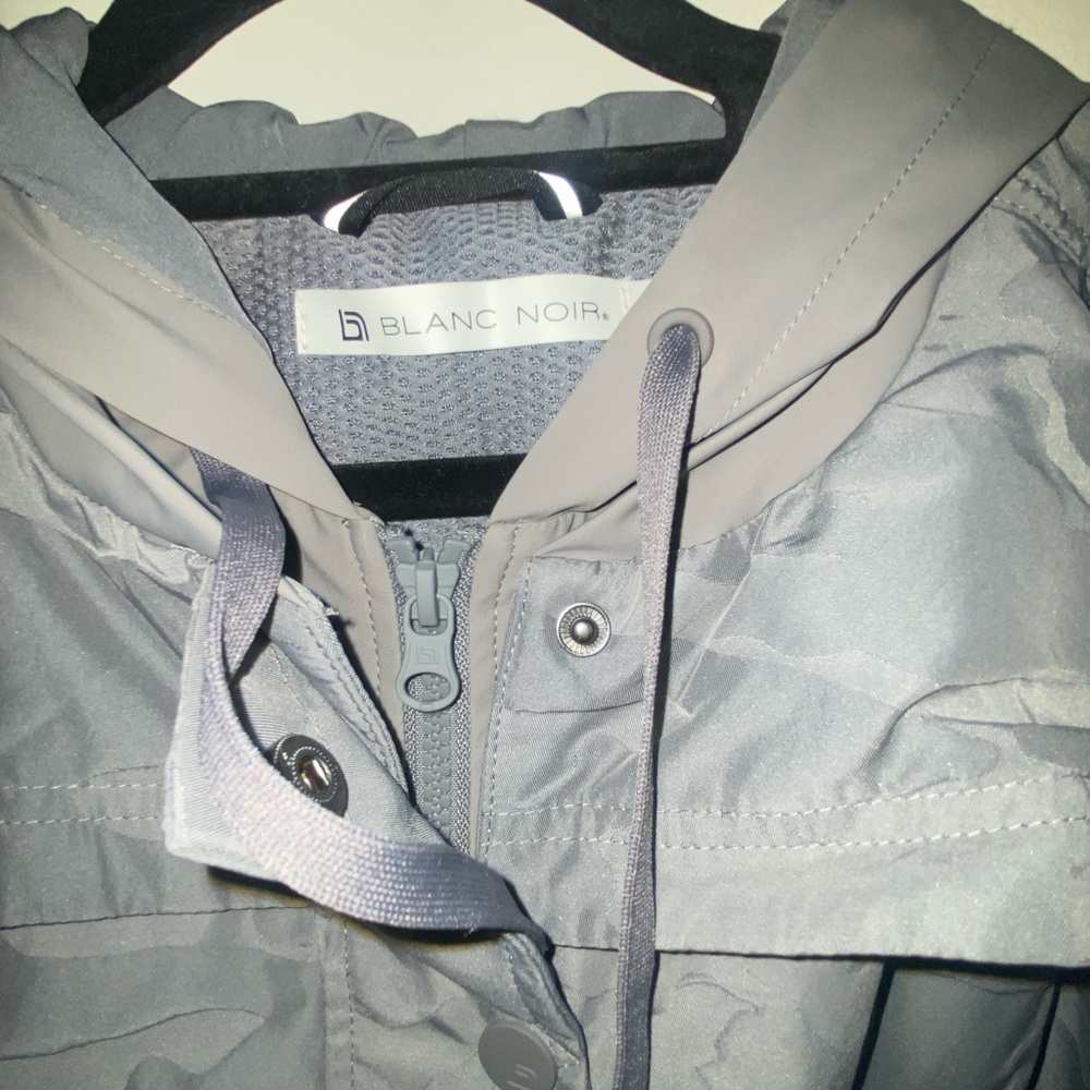 BLANC NOIR | Women’s XL | Gray Camo | Jacket | Athletic | Casual - Picture 12 of 15